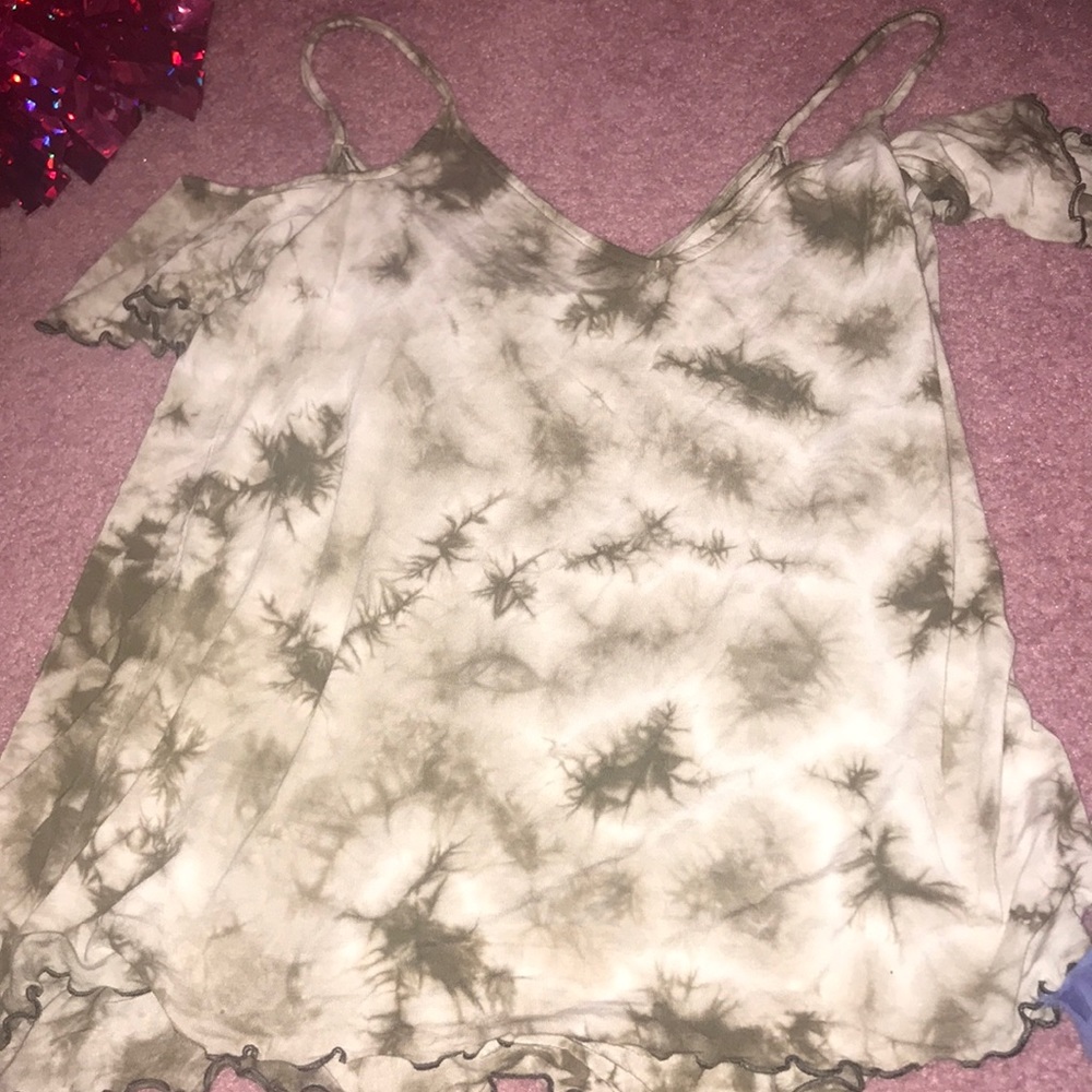 Off the shoulder tank shirt